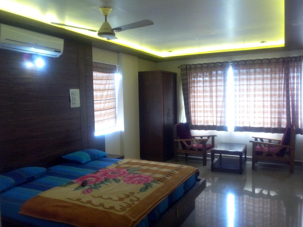 Villa Suprabha Residency à Kalasa Extérieur photo