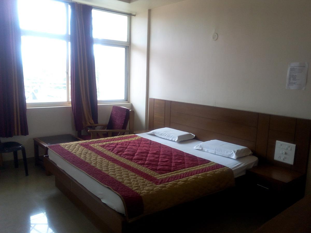 Villa Suprabha Residency à Kalasa Extérieur photo