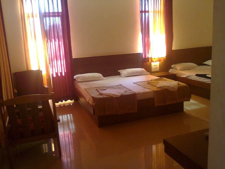 Villa Suprabha Residency à Kalasa Extérieur photo